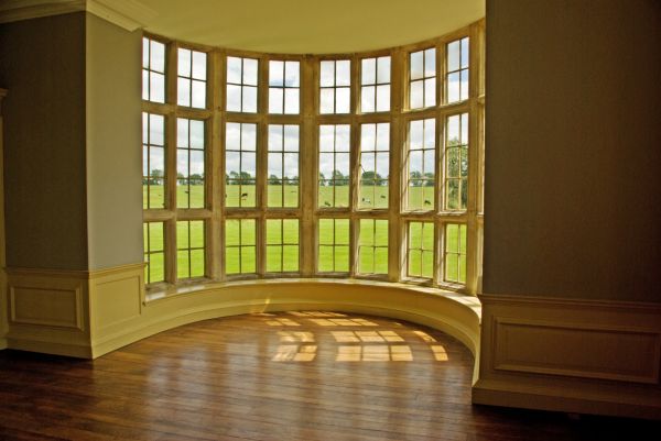 Bow Window Replacement in Tavares
