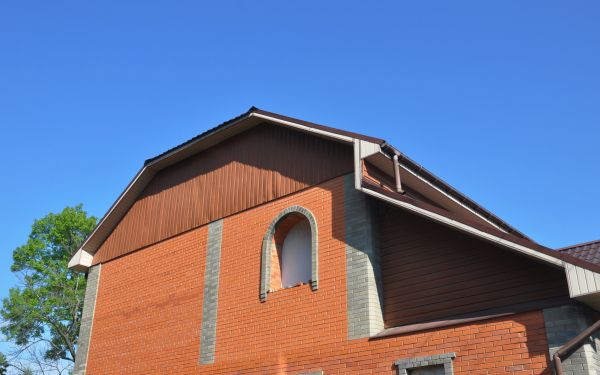 Brick Window Installation in Tavares